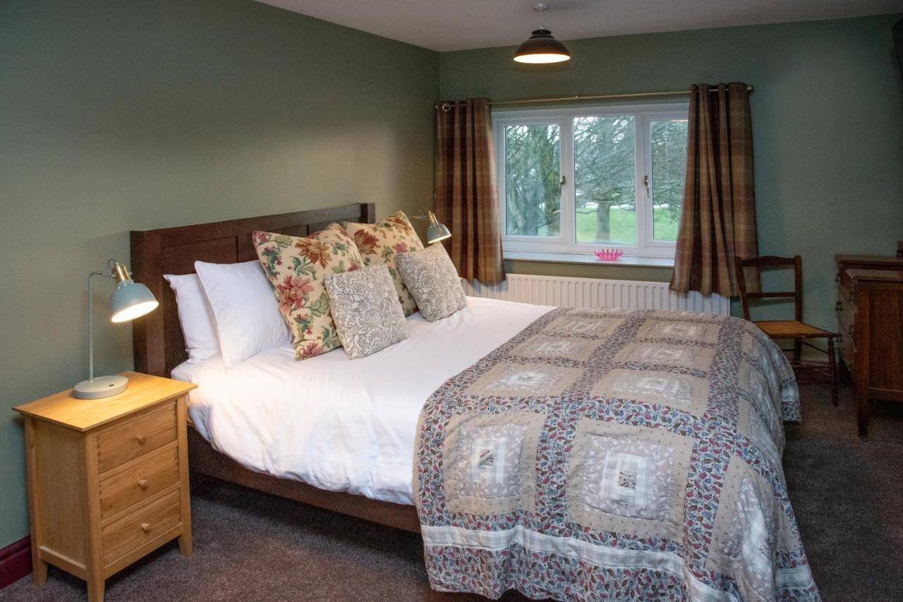Work And Relax - Fast Wifi, Fireplace & Near Pub Newton Aycliffe Exterior photo
